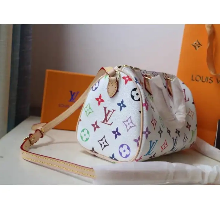 Bags 206B570007 LV 0705